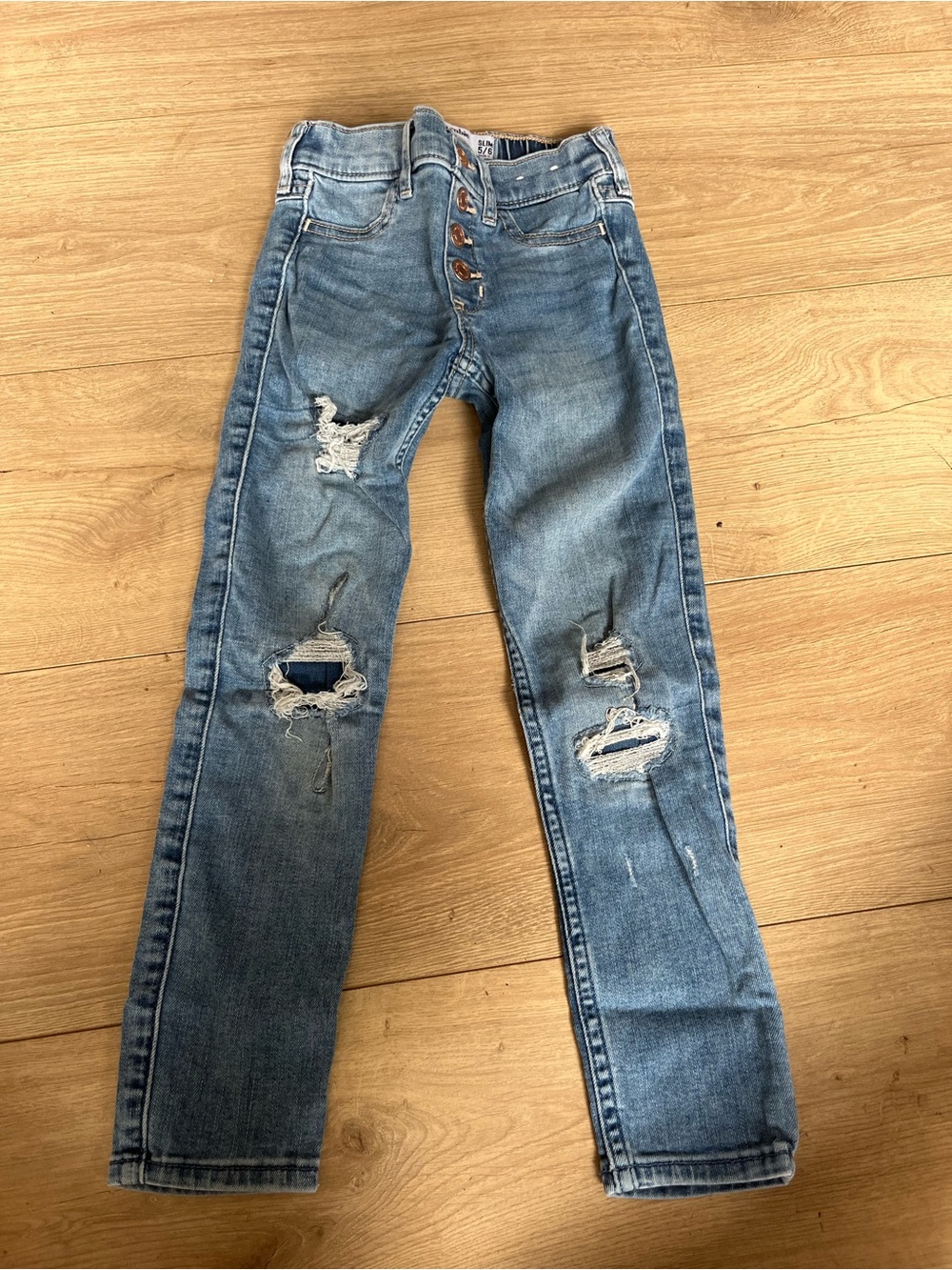 Abercrombie kids skinny jeans